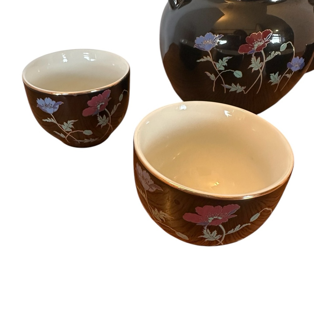Elegant Floral Black Tea Set with Bamboo Handle - Picture 2 of 12